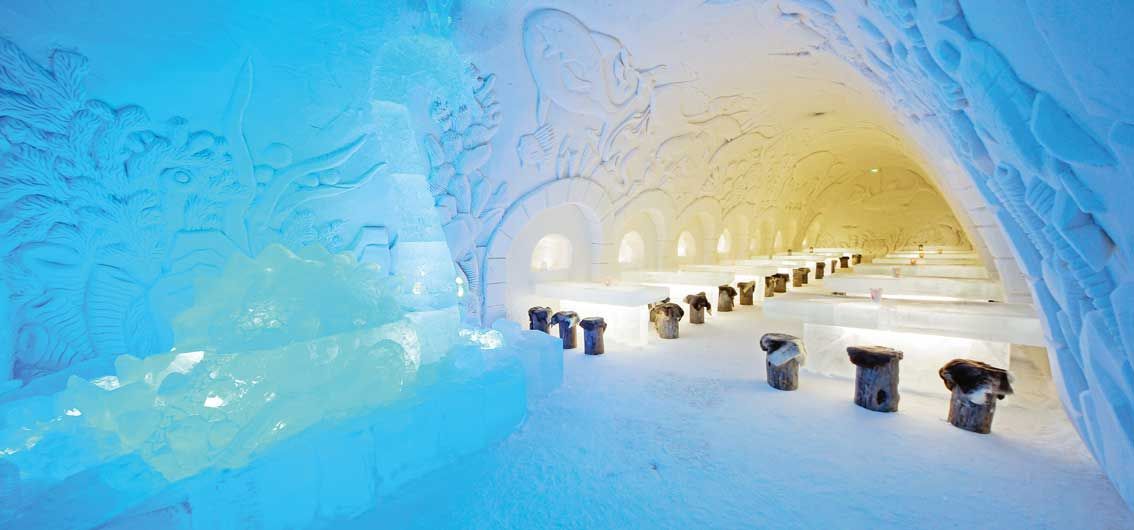Im Schneerestaurant