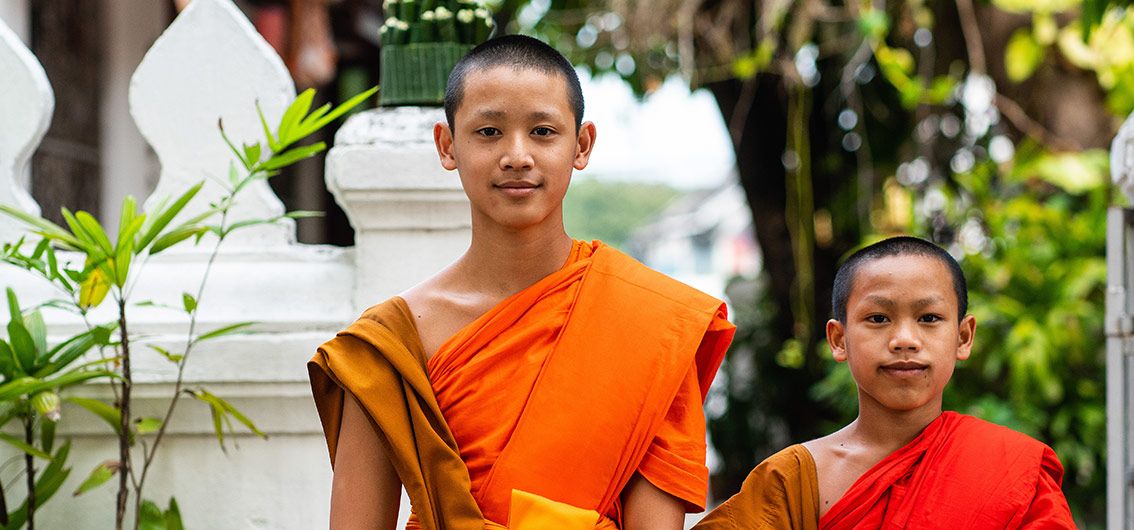 Mönche-in-Luang-Prabang---143---