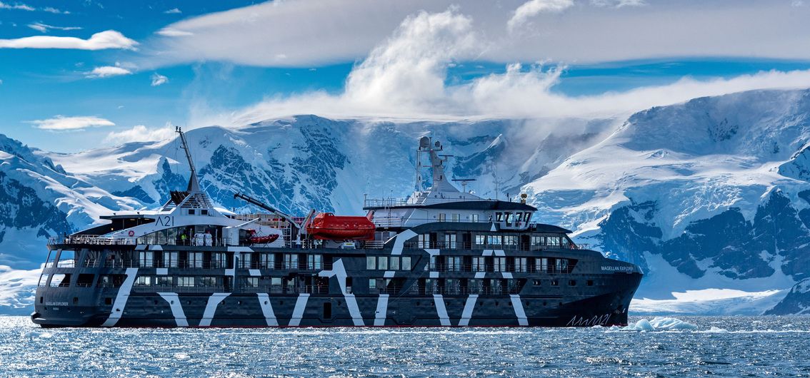 Antarktis-Kreuzfahrt mit Überflug der Drake-Passage (2025/2026/2027)