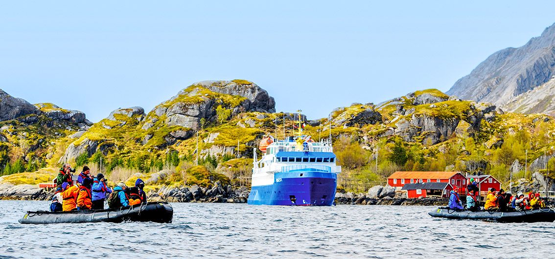 Eine exklusive Expeditions-Kreuzfahrt rund um Island